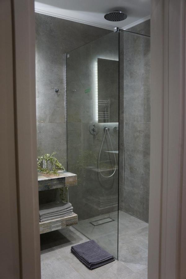 Historic Center Luxury Studio Apartment Aten Exteriör bild